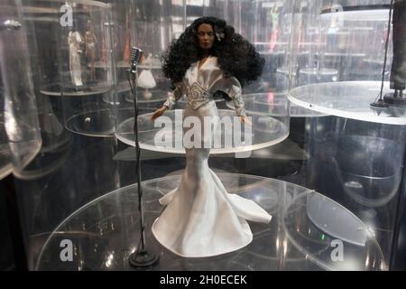 Diana Ross Barbie, Barbie exposition d'icônes au musée Mudec à Milan, Italie Banque D'Images