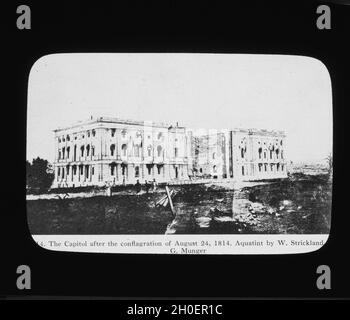 Diapositive 4 de la lanterne : Jefferson Pier ou Stone ; érigée en 1792 au centre précis de la place de 10 milles.Une partie de la pierre a été accidentellement enlevée et la partie restante cachée par les travaux de voirie en 1872, principalement par le remplissage du canal de Washington.La pierre a été récupérée et réérigée le 2 décembre 1889, puis perdue à nouveau.Son emplacement était à environ 150 mètres du Washington Monument.La pierre du Capitole, un autre marqueur historique, était à une époque à plusieurs mètres au sud-ouest du Washington Monument.La différence entre elle et la pierre de Jefferson représentait la moitié de la len Banque D'Images