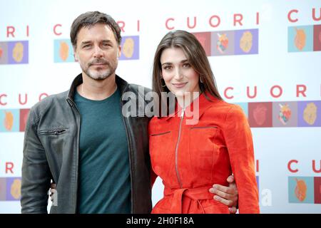 Daniele Pecci et Pilar Fogliati assistant au photocall de Cuori à la Casa del Cinema, Rome Banque D'Images