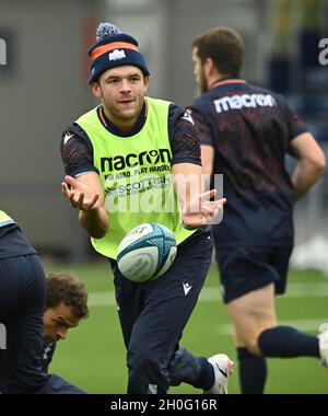 Edinburgh.Scotland UK.12 octobre 21.Edinburgh Rugby Blair Kinghorn entraînement pour le match de rugby de championnat Unis vs Vodacom Bulls.Crédit : eric mccowat/Alay Live News Banque D'Images