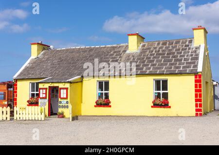 Restaurant familial Stone Cutters près des falaises de Moher, comté de Clare, République d'Irlande Banque D'Images