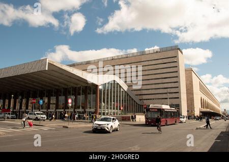 Gare Termini, gare centrale, transports en commun, Rome, Italie. Banque D'Images