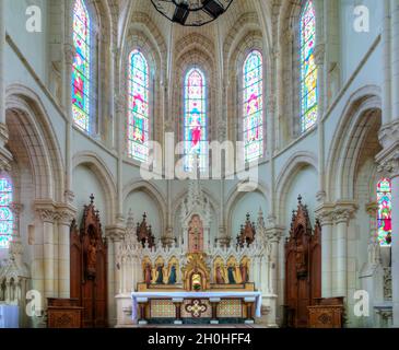 Autel, salle de choeur, Eglise Saint Pierre en Brocéliande de Bedee, Bedee, Ille-et-Vilaine, France Banque D'Images