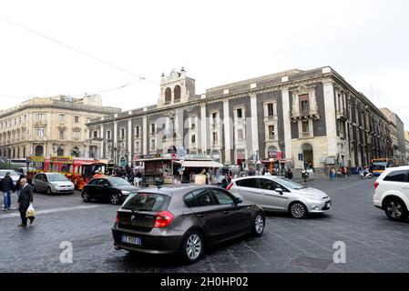 Palazzo Tezzano sur la Piazza Stesicoro à Catane, Italie. Banque D'Images