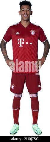 Munich, Allemagne.13 octobre 2021.Chris RICHARDS (FC Bayern Munich), image unique, découpe, plan du corps entier, figure entière.USAGE ÉDITORIAL UNIQUEMENT !À DES FINS ÉDITORIALES UNIQUEMENT !Équipe FC Bayern Munich.Football 1.Bundesliga, saison 2021/2022 crédit: Peter Schreiber/FC Bayern Munich via Sven Simon Fotoagentur GmbH & Co. Pressefoto KG # Prinzess-Luise-Str.41 # 45479 M uelheim/R uhr # Tél0208/9413250 # Fax.0208/9413260 # GLS Banque # BLZ 430 609 67 # compte 4030 025 100 # IBAN DE75 4306 0967 4030 0251 00 # BIC GENODEM1GLS # www.svensimon.net./dpa/Alamy Live News Banque D'Images