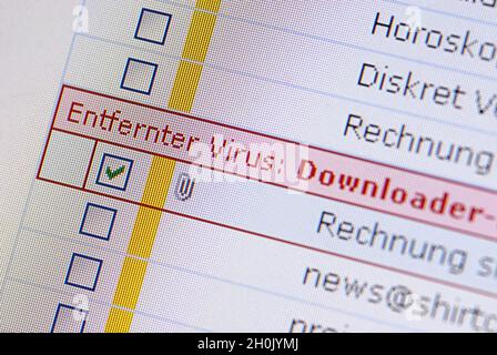 Boîte e-mail avec virus informatique supprimé Banque D'Images