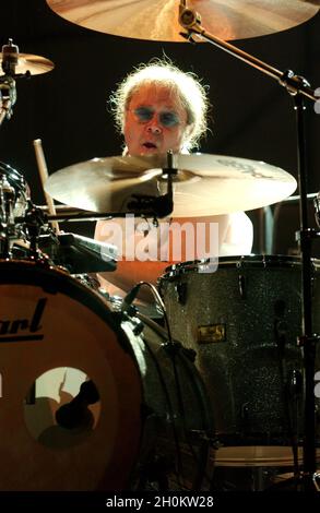 Como Italie 2004-07-13: Monster of Rock , concert en direct du Deep Purple, Ian Paice pendant le concert Banque D'Images
