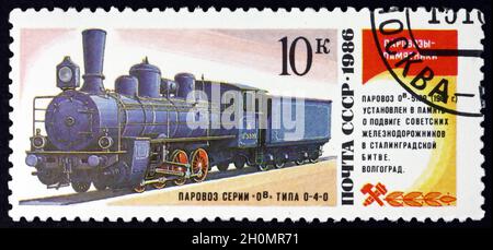 RUSSIE - VERS 1986 : un timbre imprimé en Russie montre la VO-5109, Locomotive de 1907, vers 1986 Banque D'Images
