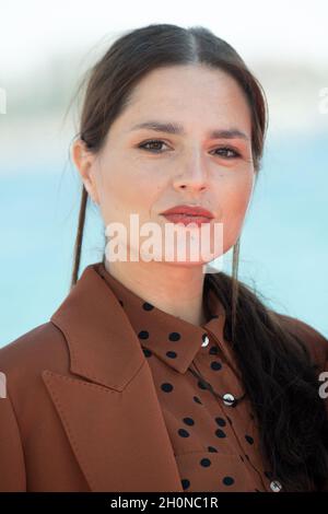 Ivana Loutito participe à la séance photo de la saison 5 de Gomorra lors de la 4e édition du Festival international de Cannes (Canneseries) à Cannes, le 13 octobre 2021, en France.Photo de David Niviere/ABACAPRESS.COM Banque D'Images
