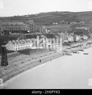 Photographie vintage en noir et blanc de la fin de l'époque victorienne montrant Port Erin sur l'île de Man au large de la côte ouest de l'Angleterre. Banque D'Images