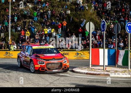 27 Camilli Eric (fra), Vilmot Maxime (fra), Sports & You, Citroën C3, action pendant le RACC Rally Catalunya de Espana, 11ème tour de la FIA WRC 2021, FIA World Rally Championship, du 14 au 17 octobre 2021 à Salou, Catalogne, Espagne - photo Nikos Katikis / DPPI Banque D'Images