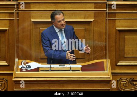 Adonis Georgiadis parle au Parlement grec, à Athènes, en Grèce Banque D'Images