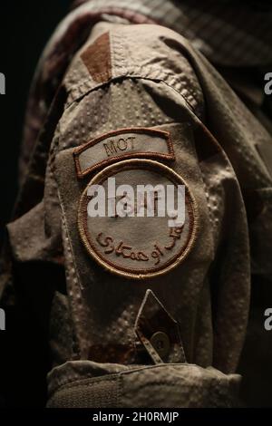 Uniforme M/1990 Tropik beige utilisé par une femme suédoise pendant l'opération en Afghanistan au Musée suédois de l'armée à Stockholm, en Suède, le dimanche après-midi.Le Musée de l'Armée suédoise (Suédois: Armémuseum) est un musée d'histoire militaire situé dans le quartier d'Östermalm à Stockholm. Banque D'Images