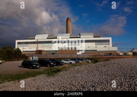 La centrale électrique à charbon Aberdémissioned est maintenant en attente de destruction plus ou moins complète avec la démolition à l'extérieur. Banque D'Images