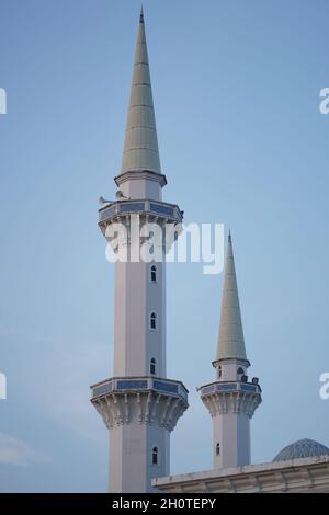 Gros plan de la plus grande mosquée de Kuantan Pahang Masjid Sultan Ahmad Shah Banque D'Images