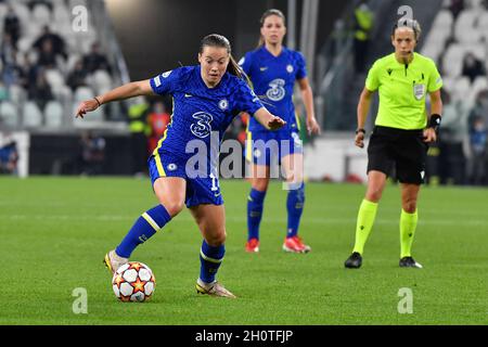 Turin, Italie.13 octobre 2021.Fran Kirby (14) de Chelsea, vu dans le match de l'UEFA Women's Champions League entre Juventus et Chelsea au stade de Juventus à Turin.(Crédit photo : Gonzales photo/Alamy Live News Banque D'Images