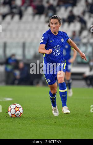 Turin, Italie.13 octobre 2021.Jessie Fleming (17) de Chelsea, vu dans le match de l'UEFA Women's Champions League entre Juventus et Chelsea au stade de Juventus à Turin.(Crédit photo : Gonzales photo/Alamy Live News Banque D'Images