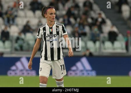 Turin, Italie.13 octobre 2021.Barbara Bonansea (Juventus FC Women) lors du Juventus FC contre Chelsea, match de football féminin de la Ligue des champions de l'UEFA à Turin, Italie, octobre 13 2021 crédit: Independent photo Agency/Alay Live News Banque D'Images