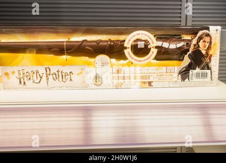 Baguettes Harry Potter, marchandise en magasin en Espagne Banque D'Images