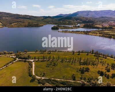 Paysage par drone de montagne en Toscane Banque D'Images