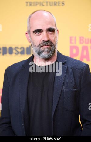 14 octobre 2021, Madrid, Madrid, Espagne: Luis Tosar assiste à la première de 'El Buen Patron (le bon patron) au cinéma Callao le 14 octobre 2021 à Madrid, Espagne (Credit image: © Jack Abuin/ZUMA Press Wire) Banque D'Images