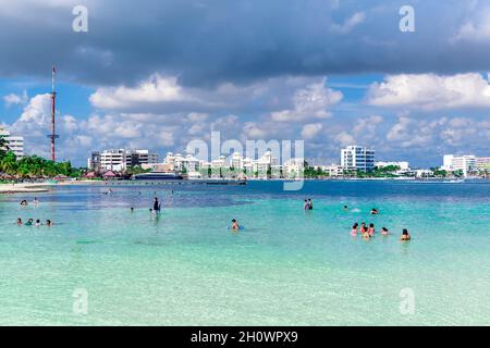 Playa Langosta à Cancun Beach, espace public, Mexique, 2021 Banque D'Images