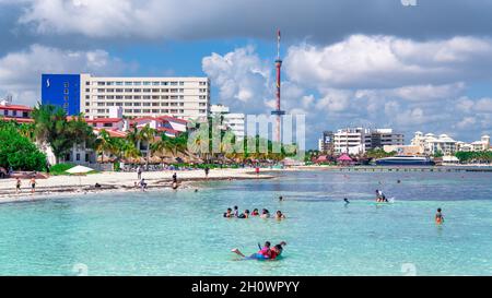 Playa Langosta à Cancun Beach, espace public, Mexique, 2021 Banque D'Images