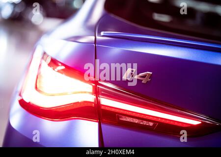 Garching, Allemagne.29 septembre 2021.Le logo « i4 » est visible à l'arrière d'une BMW i4 lors d'un événement de presse BMW.Credit: Matthias balk/dpa/Alay Live News Banque D'Images