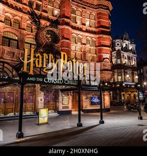 Le Palace Theatre, Londres.Harry Potter et The Cursed Child en production au populaire théâtre West End. Banque D'Images