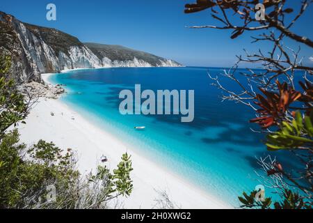 Plage isolée et cachée de Fteri dans l'île de Kefalonia, Grèce, Europe Banque D'Images