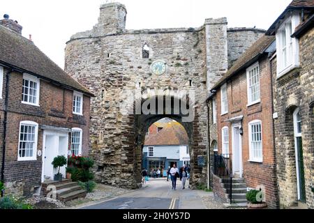 L'arche Landgate à Rye East Sussex Angleterre Grande-Bretagne Royaume-Uni KATHY DEWITT Banque D'Images