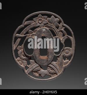 Garde de l'épée (Tsuba), 1615-1868.Japon, période Edo (1615-1868).Fer; hors tout: 7 x 6.4 cm (2 3/4 x 2 1/2 po). Banque D'Images