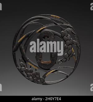 Garde au sabre, début des années 1800.Japon, période Edo (1615-1868).Fer; diamètre: 7 cm (2 3/4 po). Banque D'Images