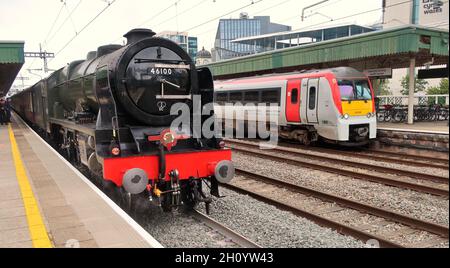 Locomotive LMS n° 46100 Royal Scot à la gare centrale de Cardiff après le transport des trains Saphos railtour le Welshman de Kingswear.14.09.2021. Banque D'Images