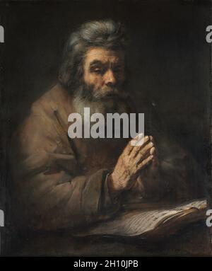 Un homme âgé dans la prière, années 1660 ou plus tard. Disciple de Rembrandt van Rijn (Néerlandais, 1606-1669). Huile sur toile, 119,4 x 106,7 encadrées : x 15.9 cm (47 x 42 x 6 1/4 in.) ; sans encadrement : 87,3 x 72 cm (34 3/8 x 28 3/8 in.). Banque D'Images