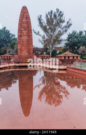 Mémorial du massacre de Jallianwala Bagh à Amritsar, dans l'État du Pendjab, en Inde Banque D'Images