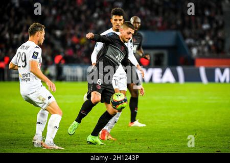 Paris, France.15 octobre 2021.PARIJS, FRANCE - OCTOBRE 15: Marco Verratti de Paris Saint-Germain lors du match de la Ligue française 1 entre Paris Saint-Germain et Angers au Parc des Princes le 15 octobre 2021 à Parijs, France (photo de Matthieu Mirville/Orange Pictures) Credit: Orange pics BV/Alay Live News Banque D'Images