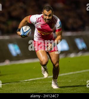 Manchester, Royaume-Uni.15 octobre 2021.15 octobre 2021; AJ Bell Stadium, Eccles, Greater Manchester, Angleterre: Gallagher Premiership Rugby, sale v Harlequins; Joe Marchant of Harlequins en plein vol crédit: Action plus Sports Images/Alay Live News Banque D'Images