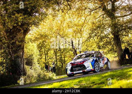 Chateauroux, France.15 octobre 2021.17 ROUSSEL Frédéric, COULOMBEL Antoine, Citroën DS3 R5, action pendant la finale coupe de France des Ralyes 2021 Châteauroux Centre Métropole Val-de-Loire, du 15 au 16 octobre à Châteauroux, France - photo Bastien Roux / DPPI crédit: DPPI Media/Alamy Live News Banque D'Images