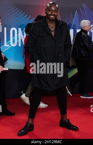 Londres, Royaume-Uni.15 octobre 2021.Ben Ofoedu participe à la première du Royaume-Uni « King Richard », 65e BFI London film Festival au Royal Festival Hall.Crédit : SOPA Images Limited/Alamy Live News Banque D'Images