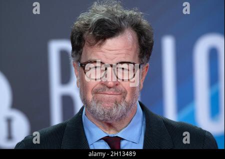 Londres, Royaume-Uni.15 octobre 2021.Kenneth Lonergan assiste à la première succession dans le cadre du 65e BFI London film Festival au Royal Festival Hall de Londres, en Angleterre, le 15 octobre 2021.Photo d'Aurore Marechal/ABACAPRESS.COM crédit: Abaca Press/Alay Live News Banque D'Images