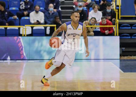 Levallois, France.15 octobre 2021.David MICHINEAU (6) de Boulogne-Levallois lors du championnat français, BetClic Elite Basketball match entre Metropolitans 92 et BCM Gravelines-Dunkerque le 15 octobre 2021 au Palais des Sports Marcel Cerdan à Levallois, France - photo Ann-Dee Lamour / CDP MEDIA / DPPI crédit: DPPI Media/Alay Live News Banque D'Images