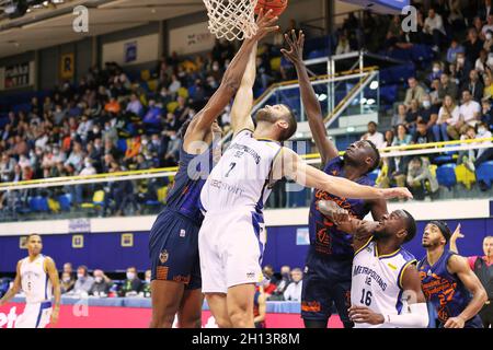 Levallois, France.15 octobre 2021.Miralem HALILOVIC (7) de boulogne-Levallois lors du championnat français, BetClic Elite Basketball match entre Metropolitans 92 et BCM Gravelines-Dunkerque le 15 octobre 2021 au Palais des Sports Marcel Cerdan à Levallois, France - photo Ann-Dee Lamour / CDP MEDIA / DPPI crédit: DPPI Media/Alay Live News Banque D'Images