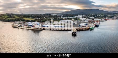 KILLYBEGS, IRLANDE - OCTOBRE 13 2021 - Killybegs est le port de pêche le plus important d'Irlande. Banque D'Images