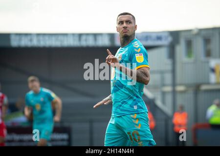 Exeter, Royaume-Uni.16 octobre 2021.Courtney Baker-Richardson, du comté de Newport, célèbre après avoir mis ses équipes en deuxième position.EFL Skybet football League Two Match, Exeter City v Newport County au St.James Park à Exeter, Devon, le samedi 16 octobre 2021. Cette image ne peut être utilisée qu'à des fins éditoriales.Utilisation éditoriale uniquement, licence requise pour une utilisation commerciale.Aucune utilisation dans les Paris, les jeux ou les publications d'un seul club/ligue/joueur. photo par crédit : Andrew Orchard sports photographie/Alay Live News Banque D'Images