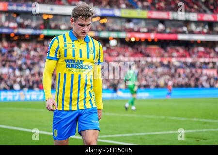 ROTTERDAM, PAYS-BAS - OCTOBRE 16: Luuk Wouters de RKC Waalwijk pendant le match néerlandais Eredivisiie entre Feyenoord et RKC Waalwijk à de Kuip le 16 octobre 2021 à Rotterdam, pays-Bas (photo de Yannick Verhoeven/Orange Pictures) Credit: Orange pics BV/Alay Live News Banque D'Images