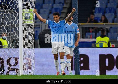 Felipe Anderson (SS Lazio) célèbre après avoir atteint le but 2-1 lors de la ligue italienne de football Un match de 2021/2022 entre SS Lazio vs FC Internazionale au stade Olimpic à Rome le septembre 2021. Banque D'Images