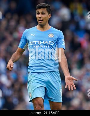 Manchester, Angleterre, 16 octobre 2021.Rodrigo de Manchester City pendant le match de la Premier League au Etihad Stadium de Manchester.Le crédit photo devrait se lire: Andrew Yates / Sportimage Banque D'Images