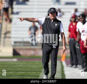 16 octobre 2021 : Chip Lindsey, entraîneur-chef de Troy Trojans, lors d'un match de football NCAA entre l'État du Texas et Troy, le 16 octobre 2021 à San Marcos, Texas.(Image de crédit : © Scott Coleman/ZUMA Press Wire) Banque D'Images