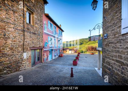 Village de Clochemerle, Vaux en Beaujolais, France Banque D'Images